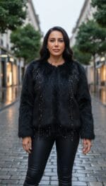 Siyah Standart Beden Payet İşlemeli Kürk